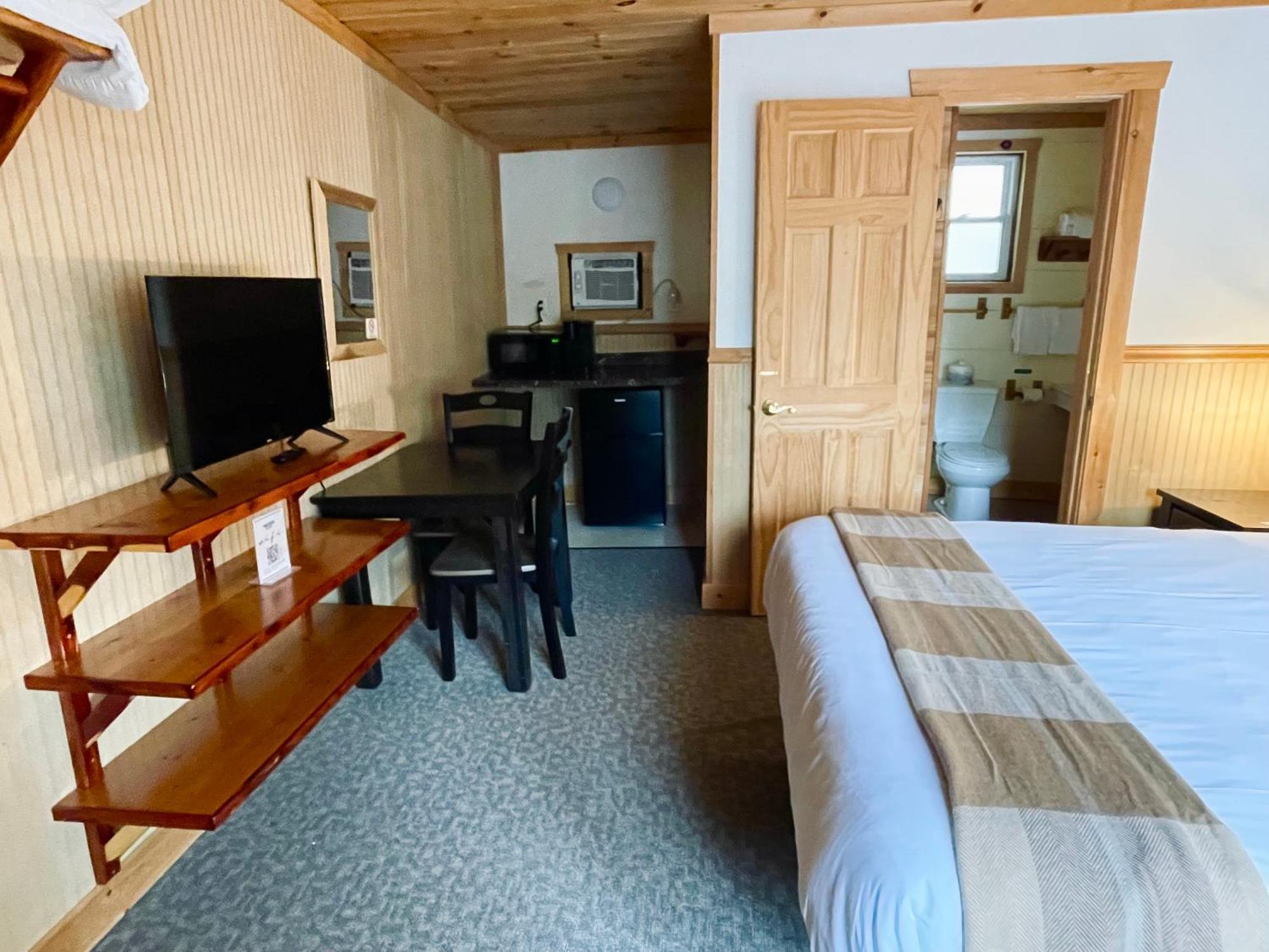 Waters Edge Lodge Lake George Exteriér fotografie